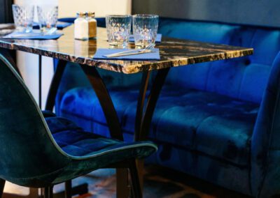 Pietements tulipe pour bistrot par l'atelier de soudage Gaillacois